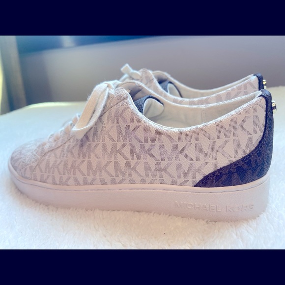Micheal Kors women’s size 7 sneakers. Worn one time, in “like new” condition. - Picture 2 of 6